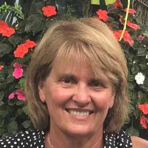 Meet your Posher, Debbie